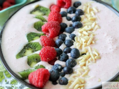 Berry-licious Smoothie Bowl